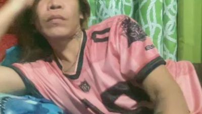YourTopweng live cam on Cam4