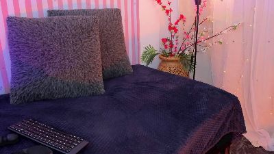 Your_amara_doll live cam on Cam4
