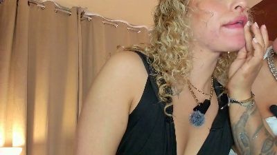 Your_amara_doll live cam on Cam4