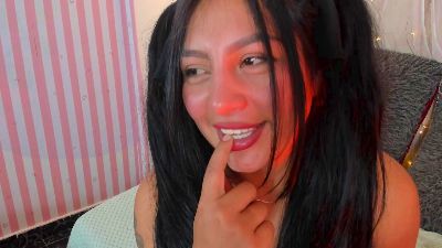 Your_amara_doll live cam on Cam4
