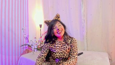Your_amara_doll live cam on Cam4