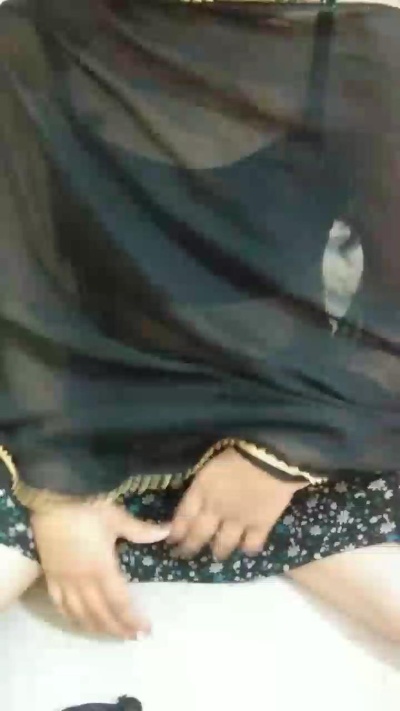 Your_chaaht22 live cam on Cam4