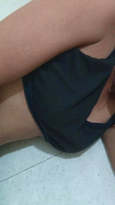Your_khwahish22 live cam on Cam4