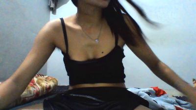 Your_priya18 live cam on Cam4