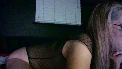 Yourfavgirlduh live cam on Cam4