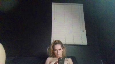 Yourfavgirlduh live cam on Cam4