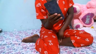Yourgal_k live cam on Cam4