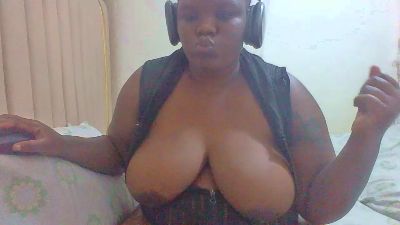 Yours_daddyx live cam on Cam4