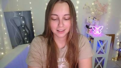 Yours_happiness live cam on Cam4
