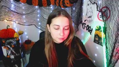 Yours_happiness live cam on Cam4