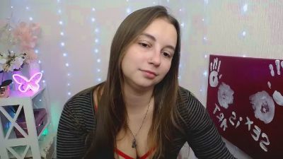 Yours_happiness live cam on Cam4