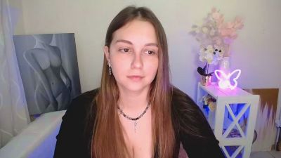 Yours_happiness live cam on Cam4