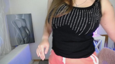 Yours_happiness live cam on Cam4