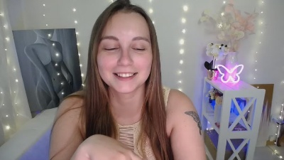 Yours_happiness live cam on Cam4