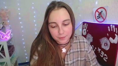 Yours_happiness live cam on Cam4