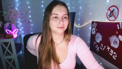 Yours_happiness live cam on Cam4