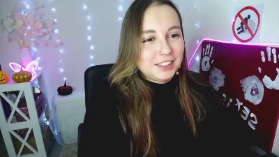 Yours_happiness live cam on Cam4