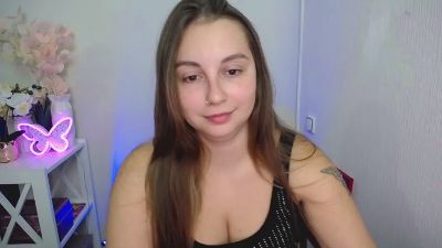 Yours_happiness live cam on Cam4
