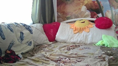 Yoursexkroshka live cam on Cam4