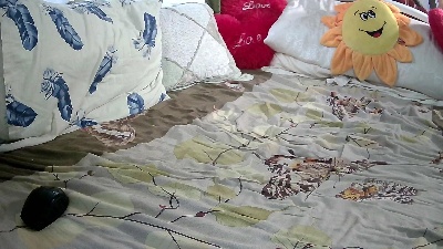 Yoursexkroshka live cam on Cam4