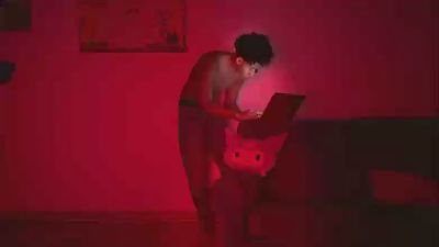 Yourvalentino live cam on Cam4