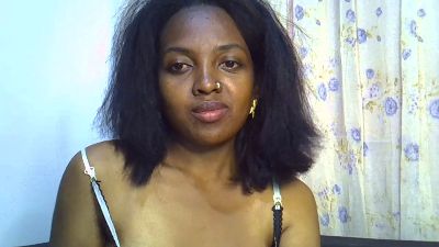 Yslley live cam on Cam4