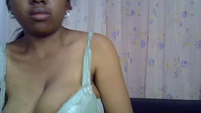 Yslley live cam on Cam4