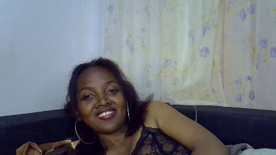 Yslley live cam on Cam4