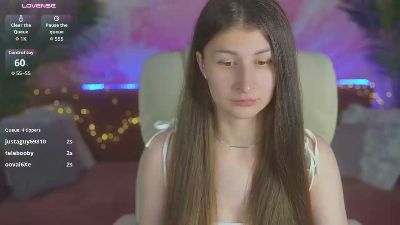 YsminaRae live cam on Cam4