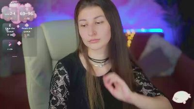 YsminaRae live cam on Cam4