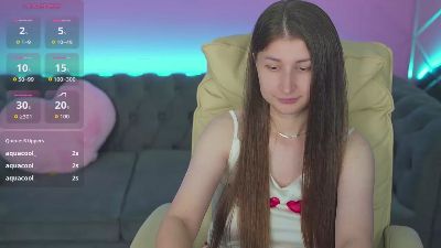 YsminaRae live cam on Cam4