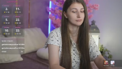 YsminaRae live cam on Cam4