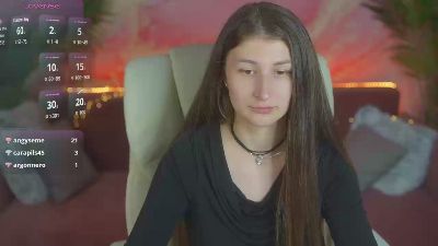 YsminaRae live cam on Cam4