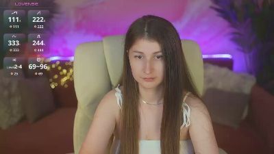 YsminaRae live cam on Cam4