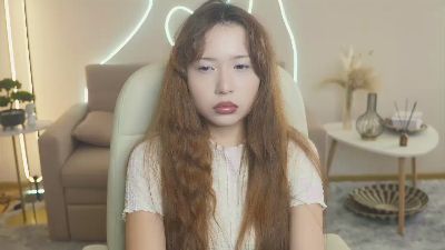 YuOhm live cam on Cam4