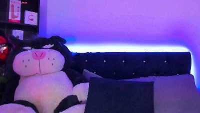 Yulianademon66 live cam on Cam4