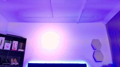 Yulianademon66 live cam on Cam4