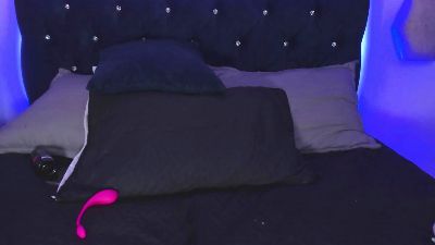Yulianademon66 live cam on Cam4