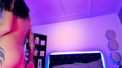 Yulianademon66 live cam on Cam4