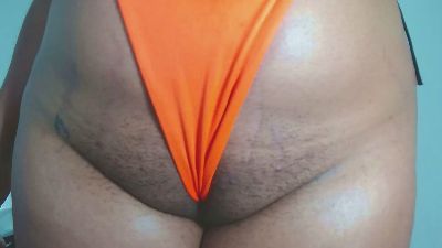 Yuliawolf live cam on Cam4