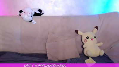 YumYummybabes live cam on Cam4