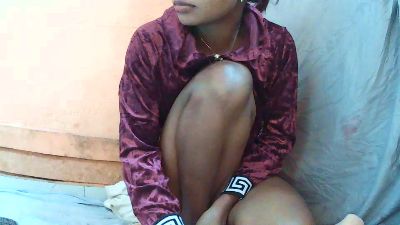 YummyEmma live cam on Cam4