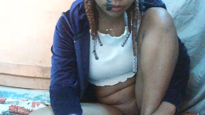 YummyEmma live cam on Cam4
