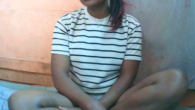 YummyEmma live cam on Cam4