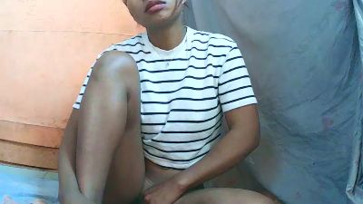 YummyEmma live cam on Cam4