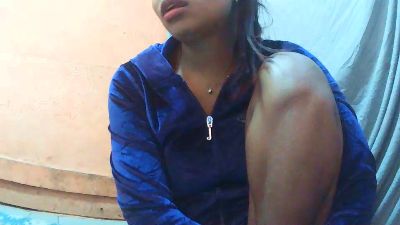 YummyEmma live cam on Cam4