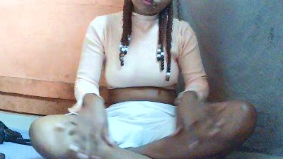 YummyEmma live cam on Cam4