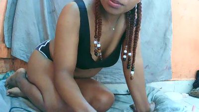 YummyEmma live cam on Cam4
