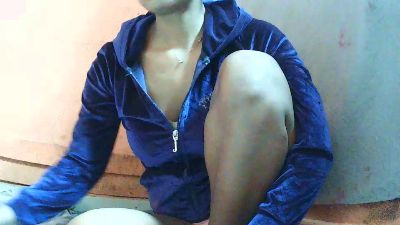 YummyEmma live cam on Cam4