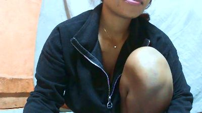 YummyEmma live cam on Cam4